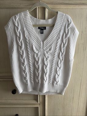 Express Cream Cable Knit V-Neck Sweater Vest